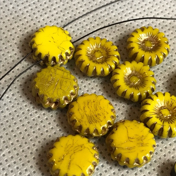 Flowers and friends - Picture 9 of 9